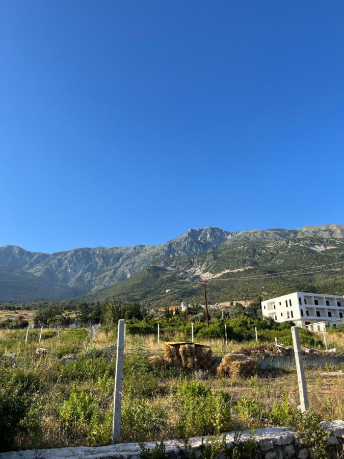 Albanian Garden Hotel Gjilek Exterior foto